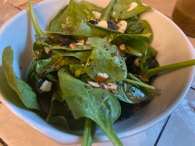 Spinach salad with poppy seed salad dressing